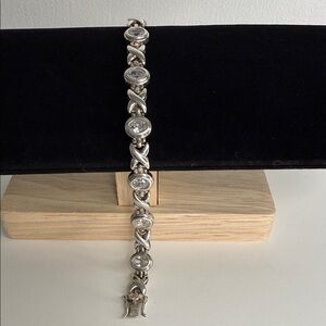 925 Sterling Silver Bracelet with Crystal Accents